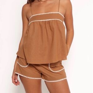 Petal & Pup Lila Babydoll Crop Top & High-Waist Shorts Set Tan White Size Medium